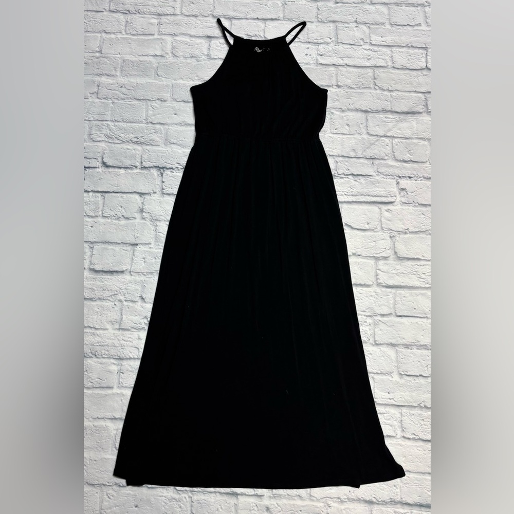 Elegant Black Strapless A-line Maxi Dress